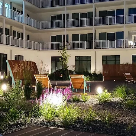 Premium Sunset Blvd For Two By Marina Royale *